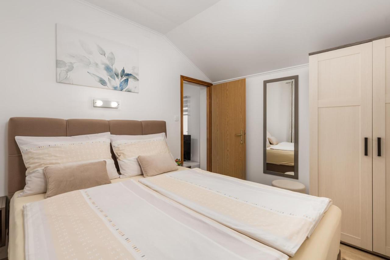 Guest House Deskovic Мощеницька Драга Номер фото