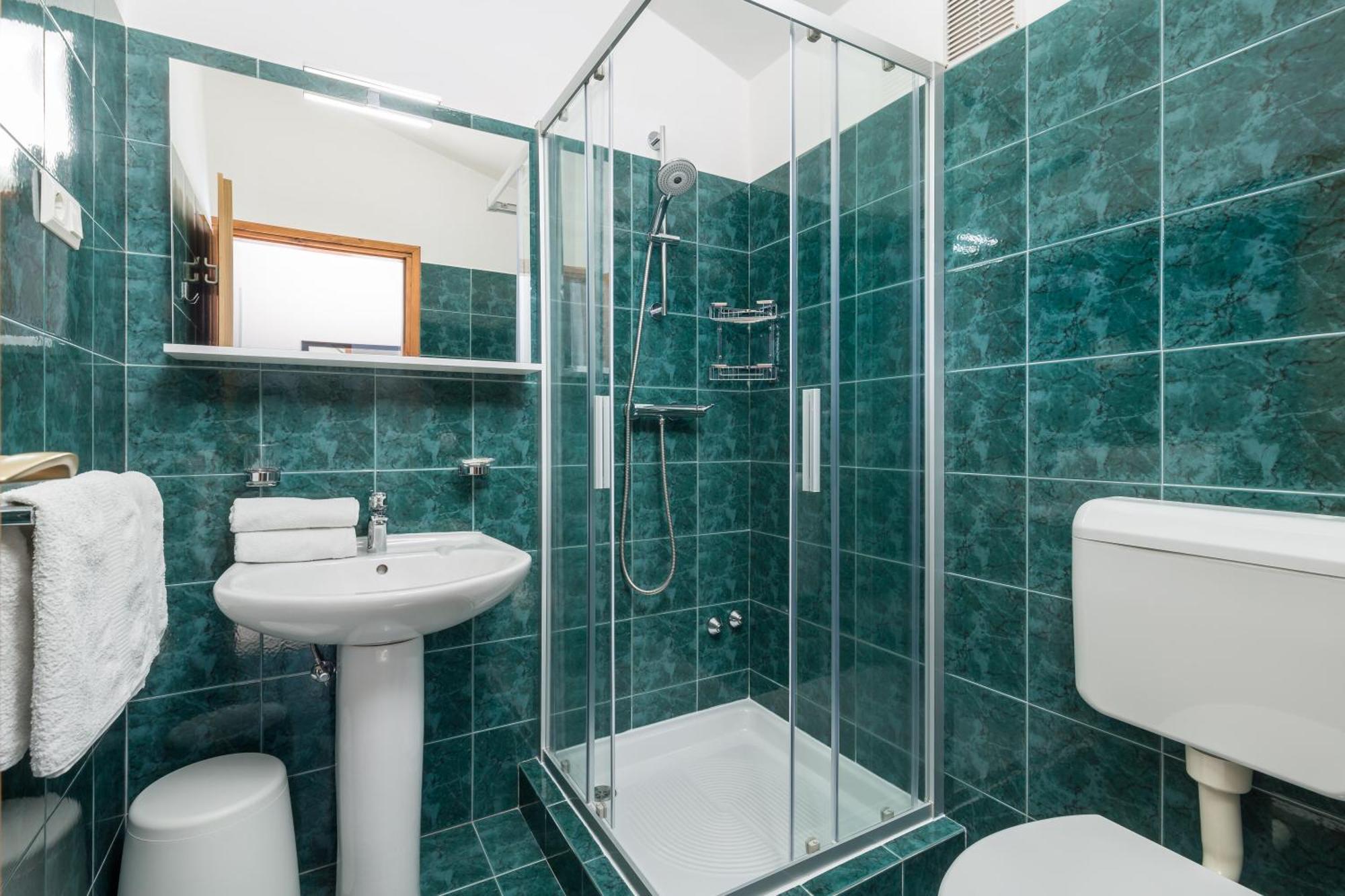 Guest House Deskovic Мощеницька Драга Номер фото